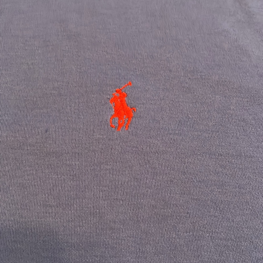 Polo - Picture 2 of 3